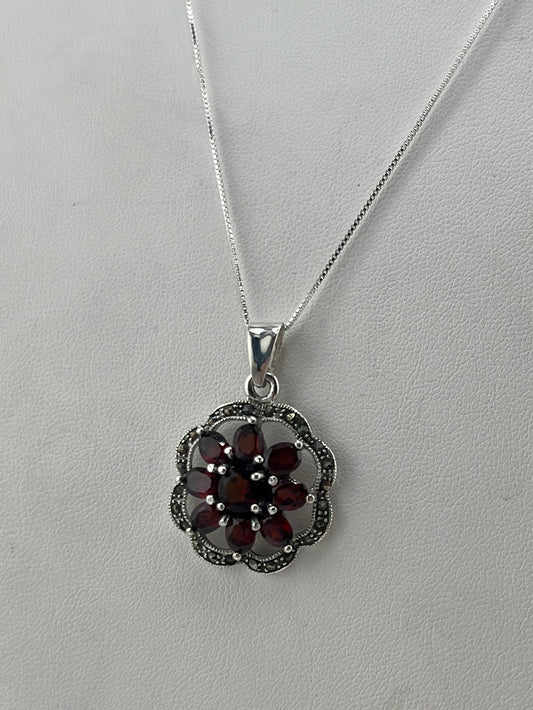 Pacific Beads garnet jewelry