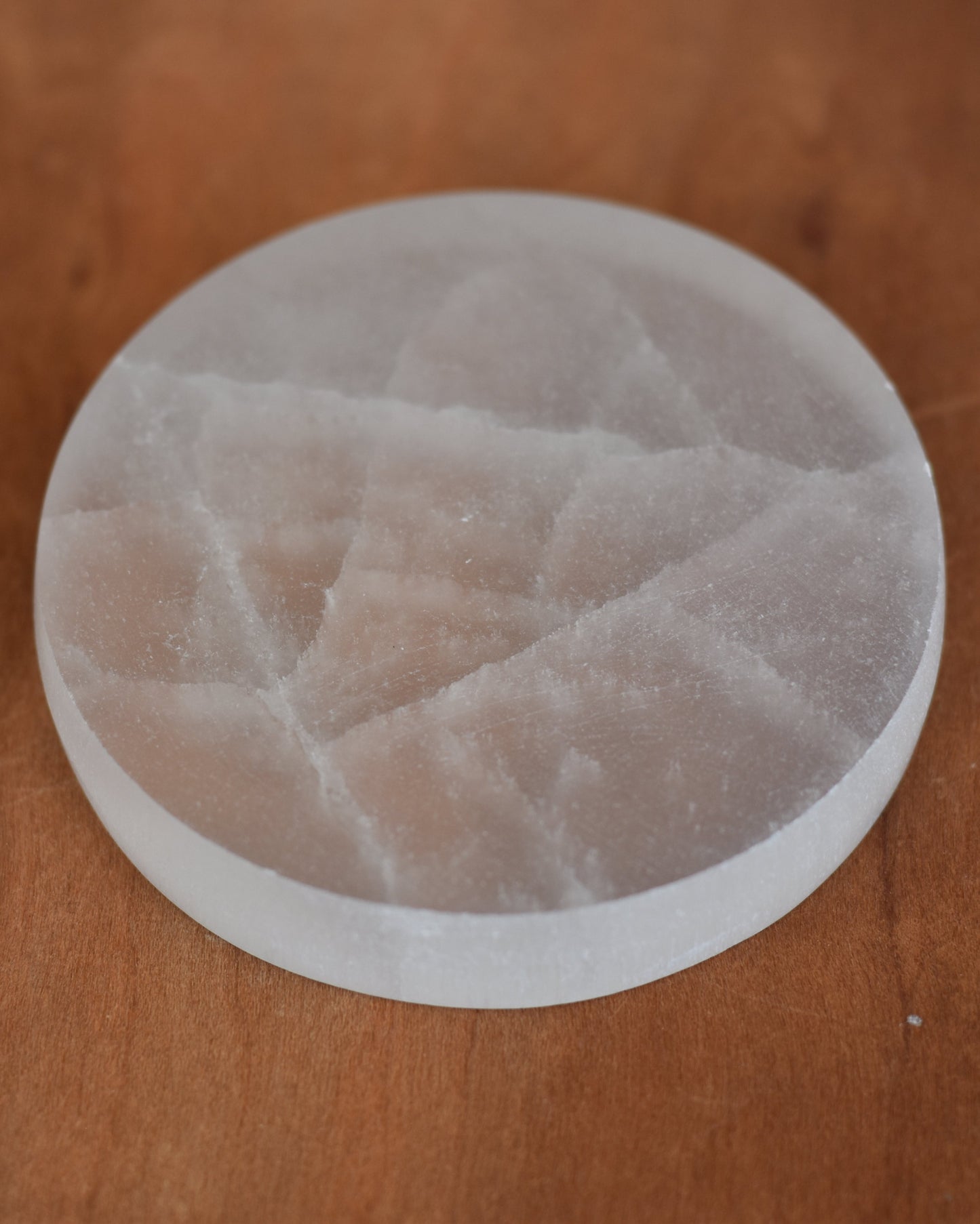 Check out our crystal shop in San Diego with Selenite decor such as lamps, bowls, candle holders and more!
At Pacific Beads, we carry crystals in a wide variety of forms. Find Selenite geodes, Selenite housewares, Selenite carvings, and designer Selenite jewelry so that you can enjoy its healing properties in the way that best suits you and your lifestyle. The best part? You can shop crystals wholesale, meaning there is always something within your budget!