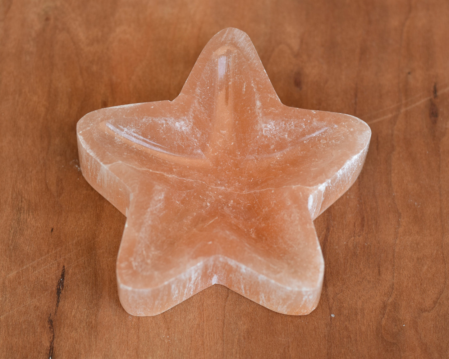 Check out our crystal shop in San Diego with Selenite decor such as lamps, bowls, candle holders and more!
At Pacific Beads, we carry crystals in a wide variety of forms. Find Selenite geodes, Selenite housewares, Selenite carvings, and designer Selenite jewelry so that you can enjoy its healing properties in the way that best suits you and your lifestyle. The best part? You can shop crystals wholesale, meaning there is always something within your budget!