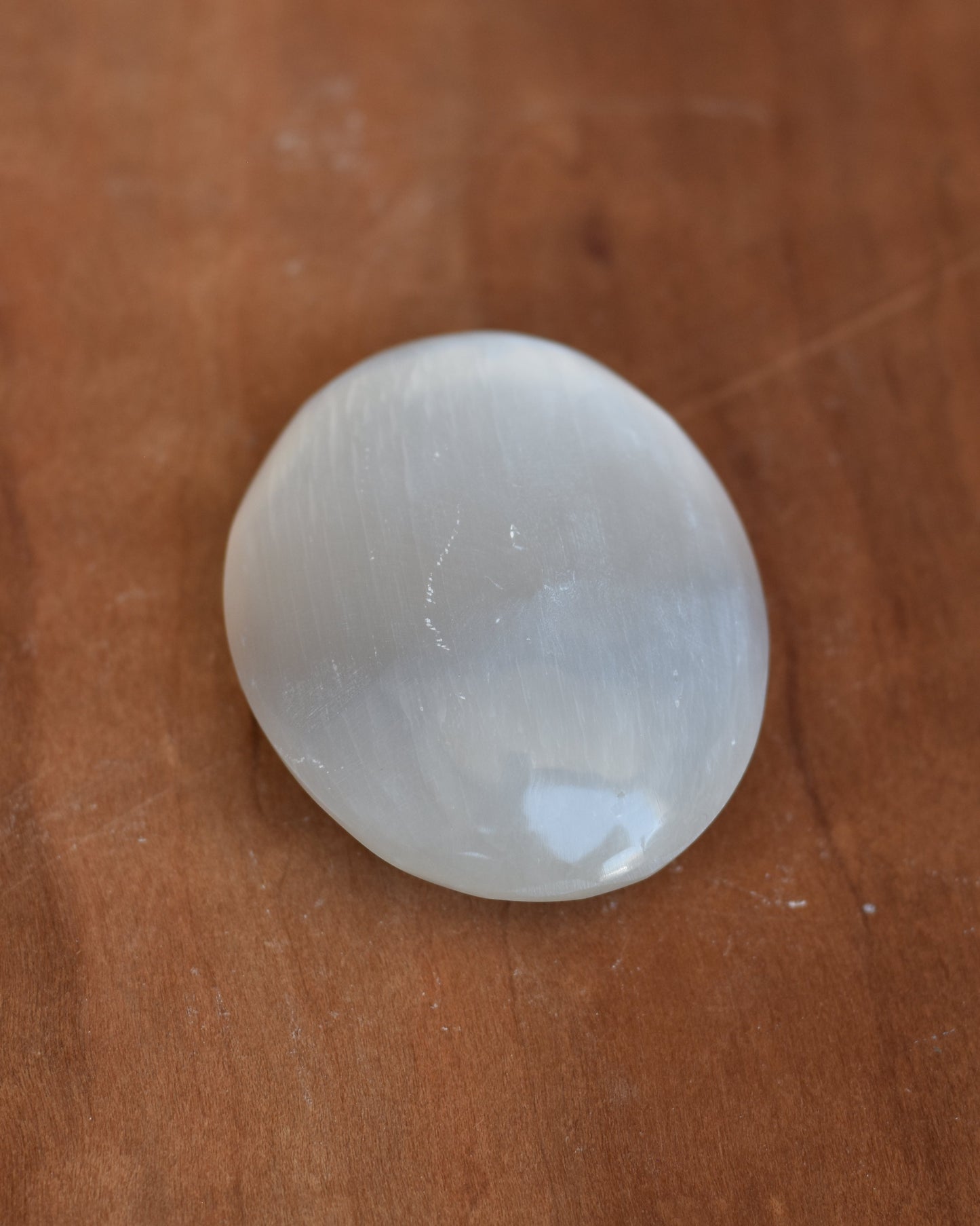 Check out our crystal shop in San Diego with Selenite decor such as lamps, bowls, candle holders and more!
At Pacific Beads, we carry crystals in a wide variety of forms. Find Selenite geodes, Selenite housewares, Selenite carvings, and designer Selenite jewelry so that you can enjoy its healing properties in the way that best suits you and your lifestyle. The best part? You can shop crystals wholesale, meaning there is always something within your budget!