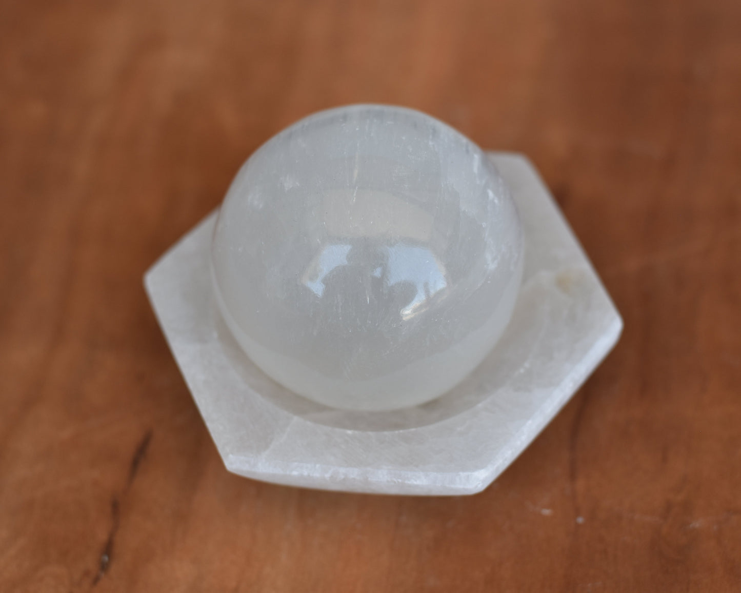 Check out our crystal shop in San Diego with Selenite decor such as lamps, bowls, candle holders and more!
At Pacific Beads, we carry crystals in a wide variety of forms. Find Selenite geodes, Selenite housewares, Selenite carvings, and designer Selenite jewelry so that you can enjoy its healing properties in the way that best suits you and your lifestyle. The best part? You can shop crystals wholesale, meaning there is always something within your budget!