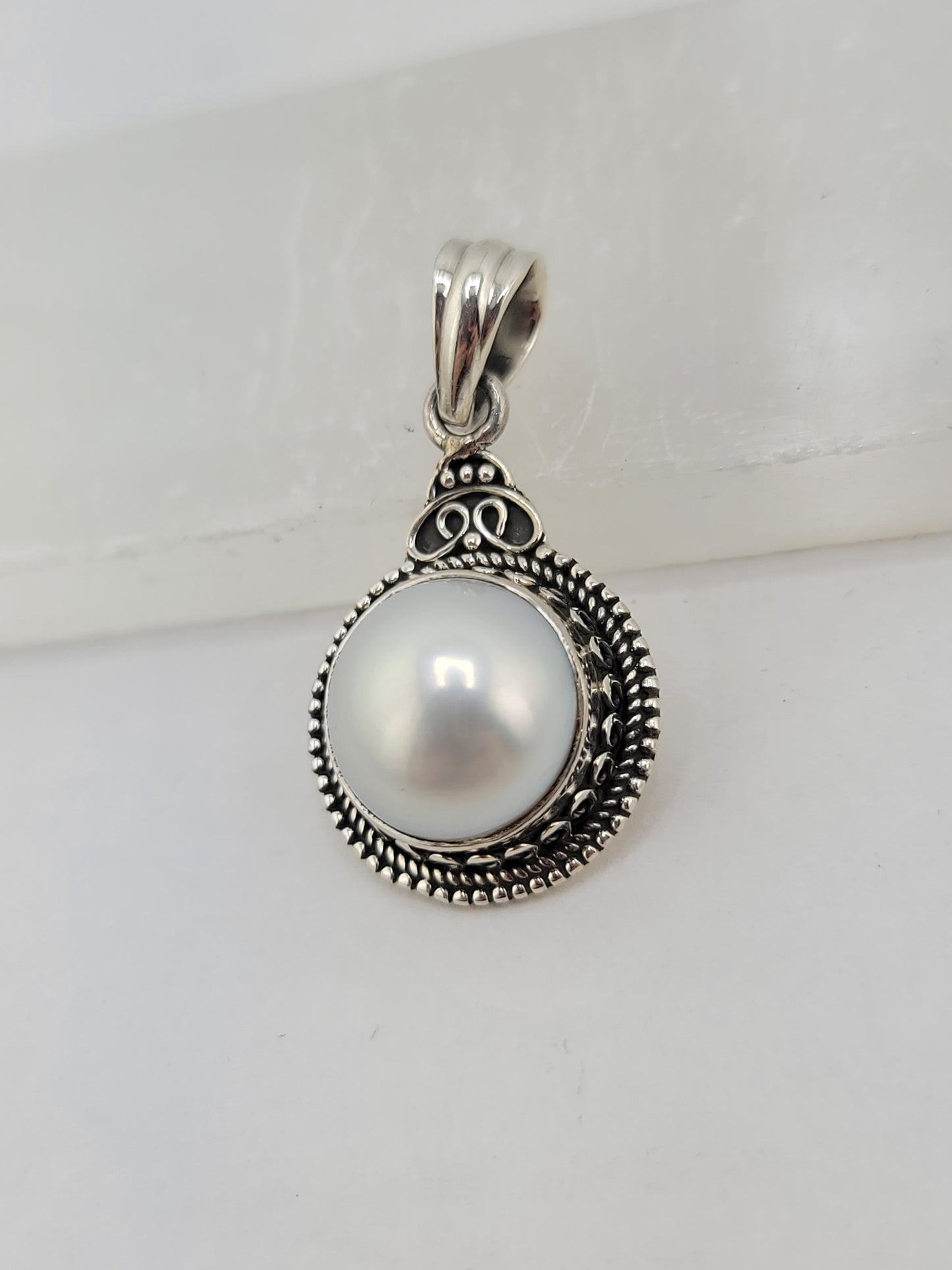 S.S. AAA Grade Mabe Pearl Pendants