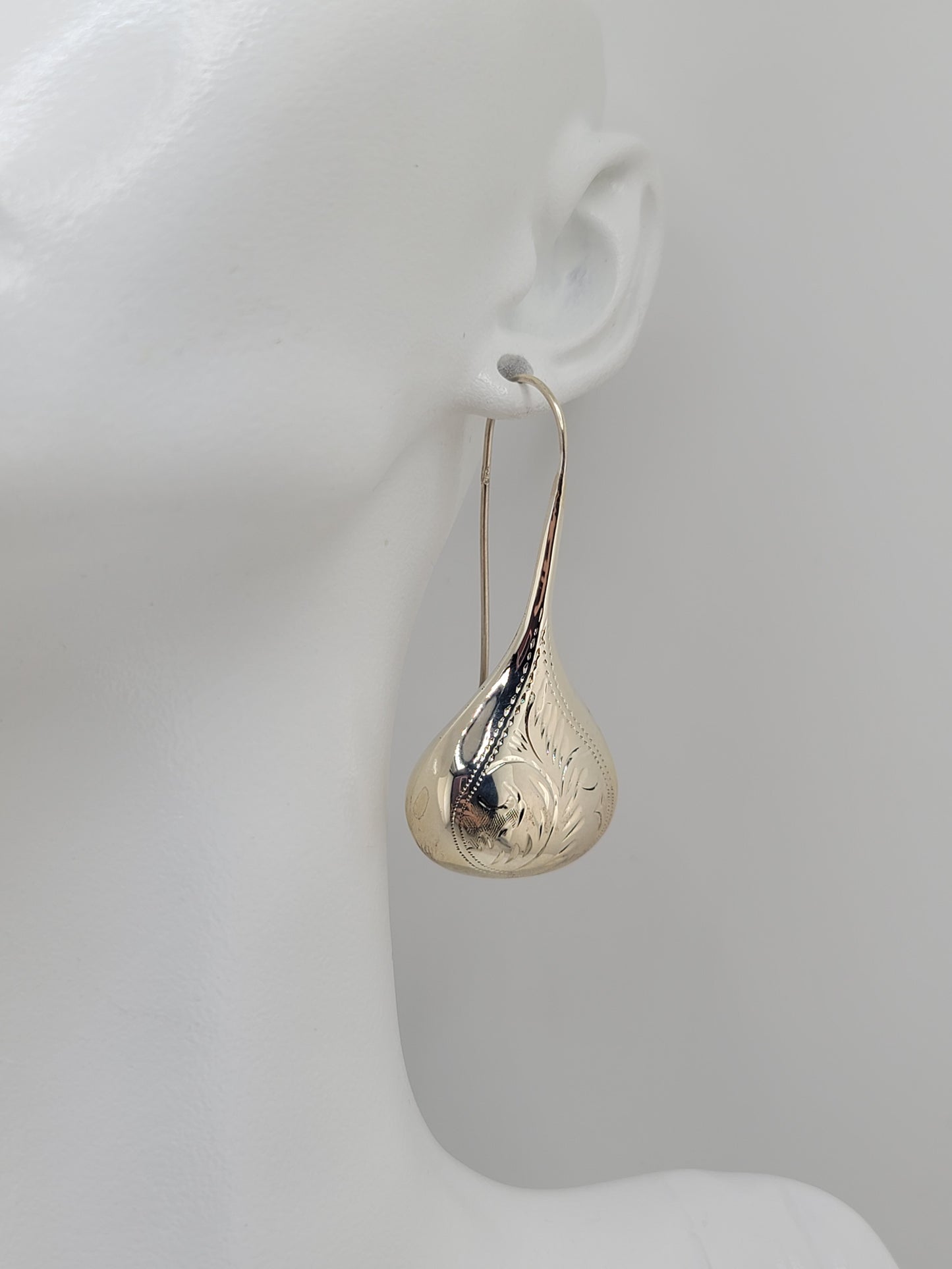 S.S. Engraved Drop Earrings