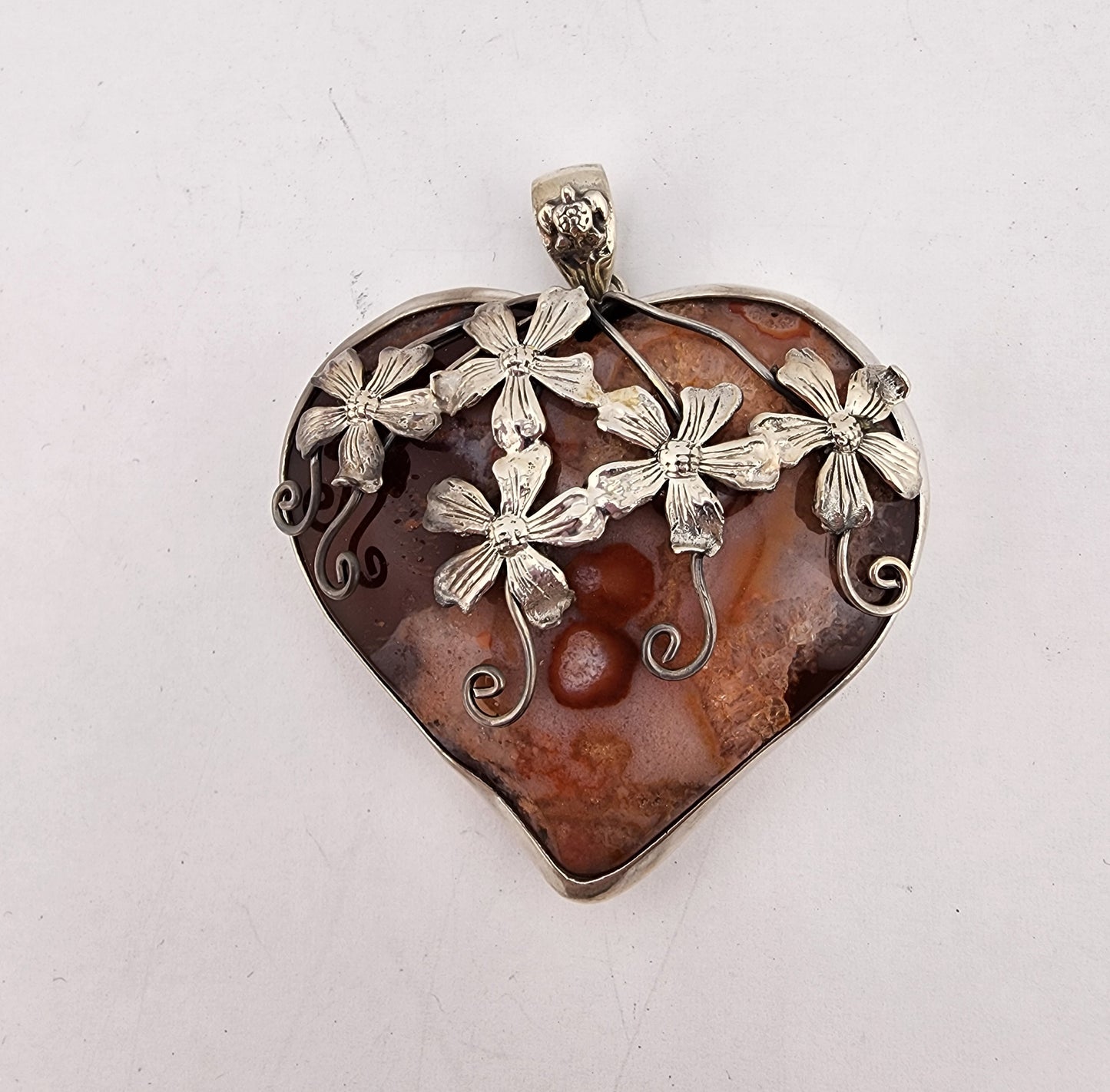 S.S. Shlomo Red Flower Agate Heart Pendant