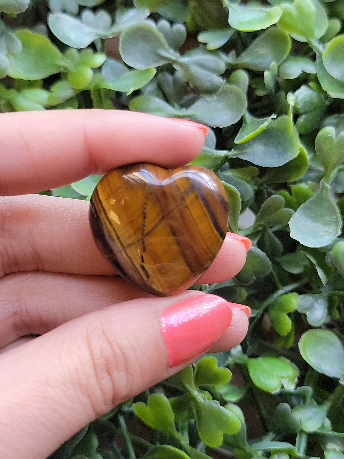 Mini Tiger Eye Hearts