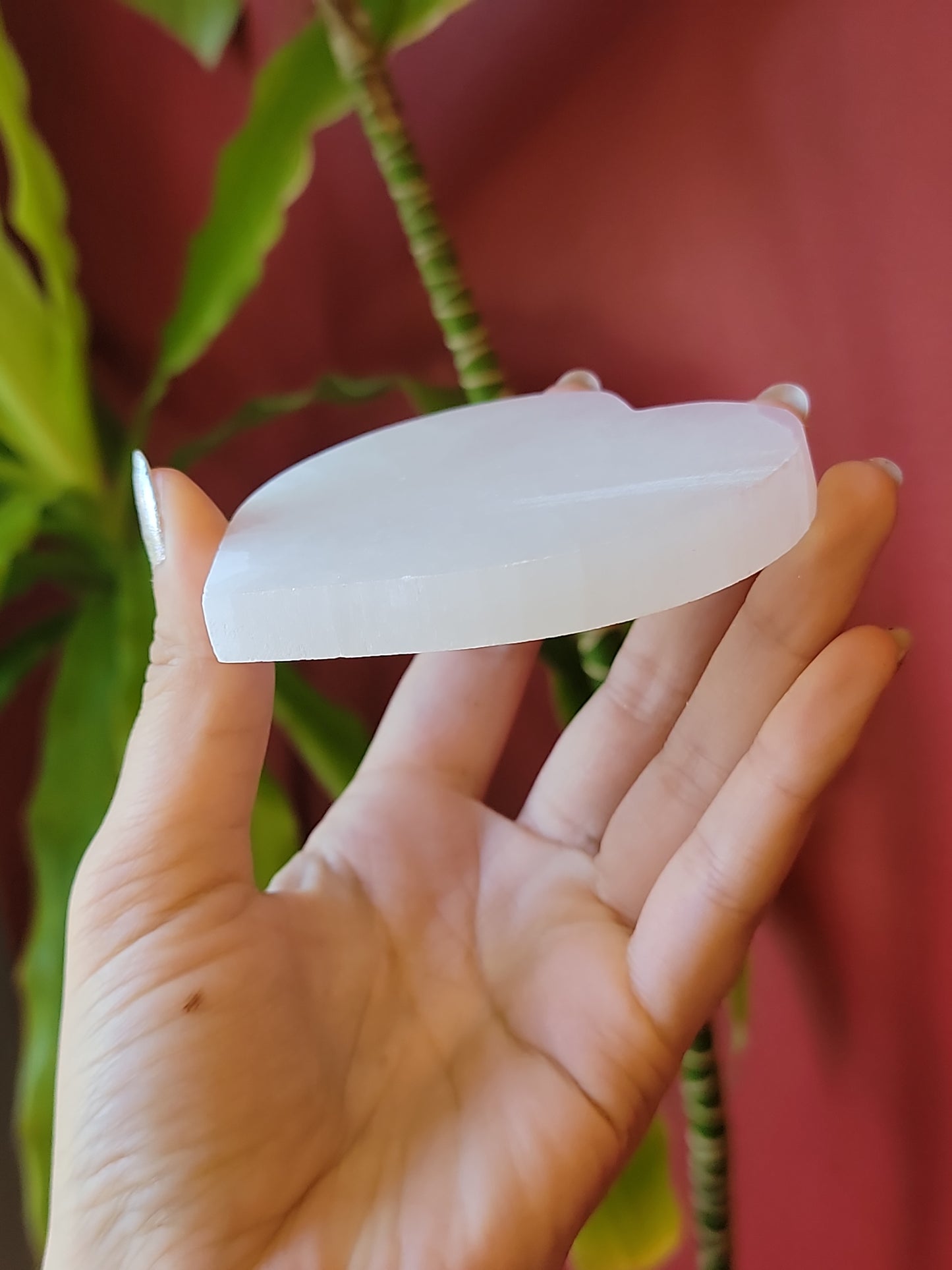 Selenite Charging Heart Plate