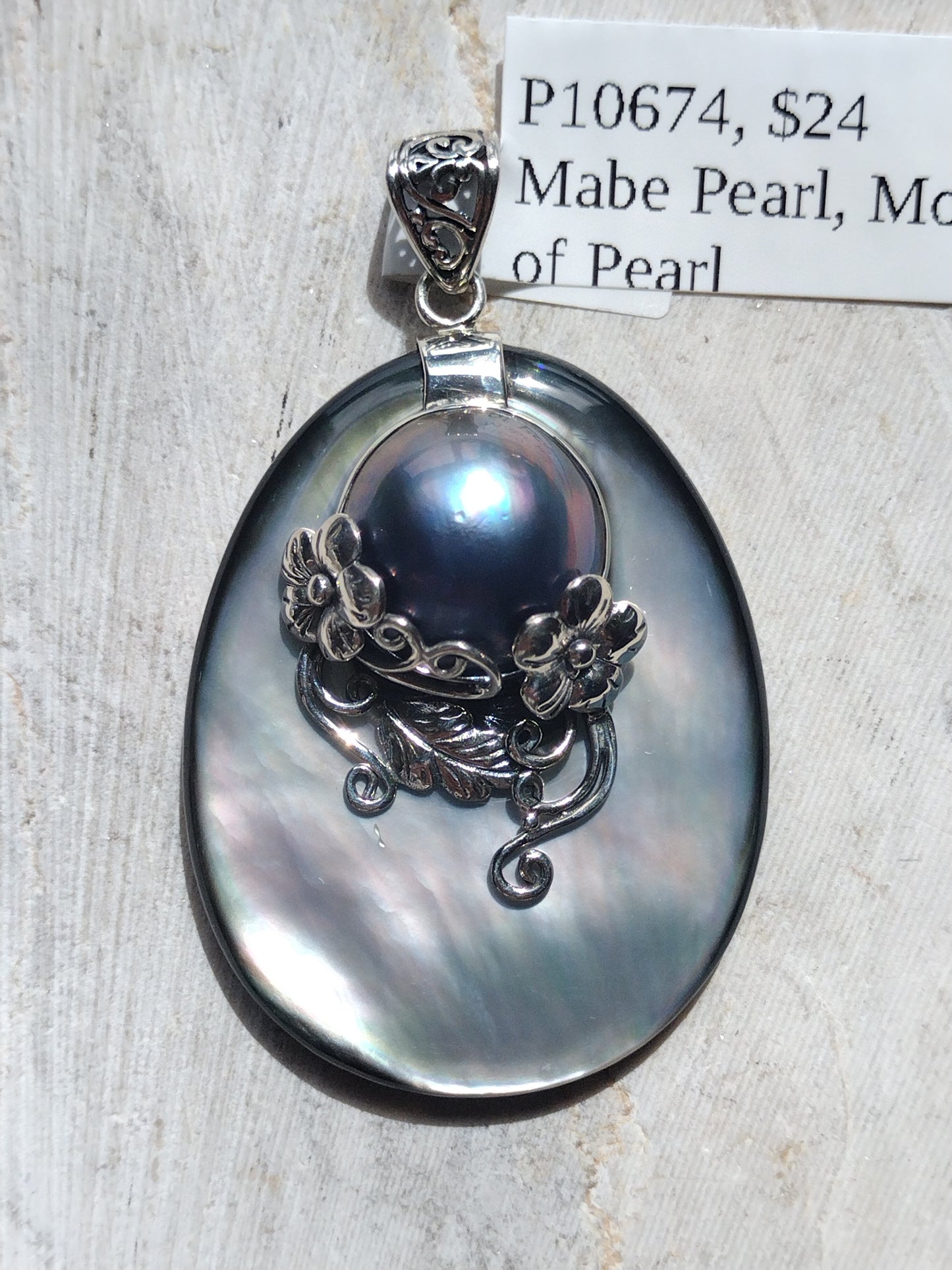 S.S. AAA Grade Mother of Pearl and Mabe Pearl Pendants