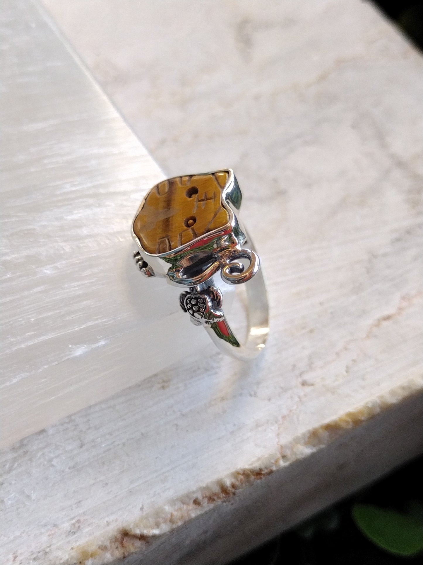 S.S. Shlomo Tiger's Eye Kitty Adjustable Rings