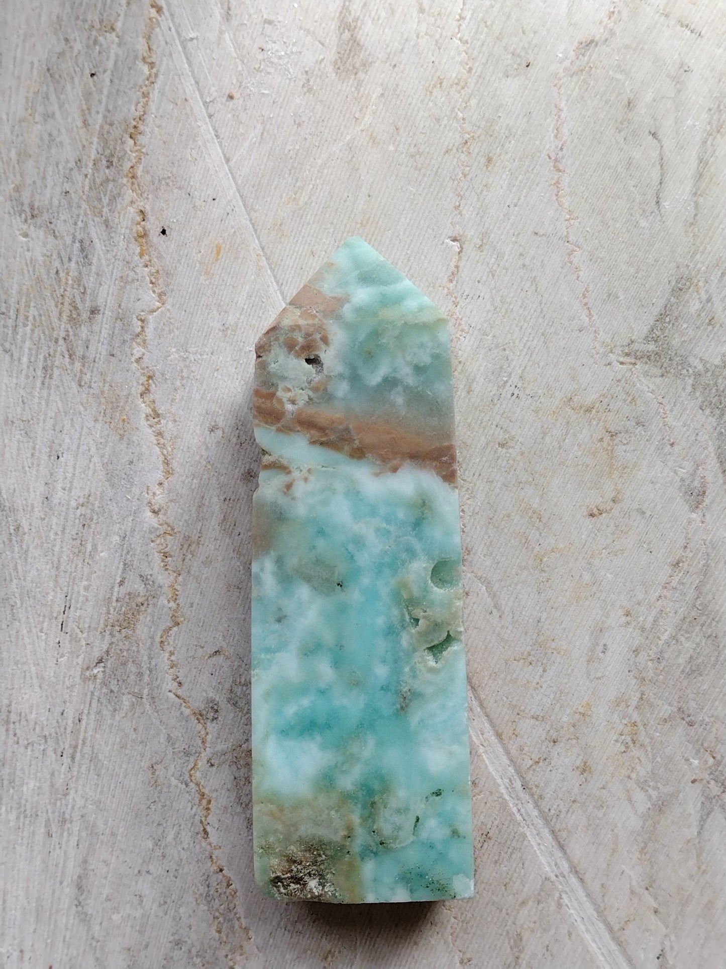 Caribbean Calcite Points 3"