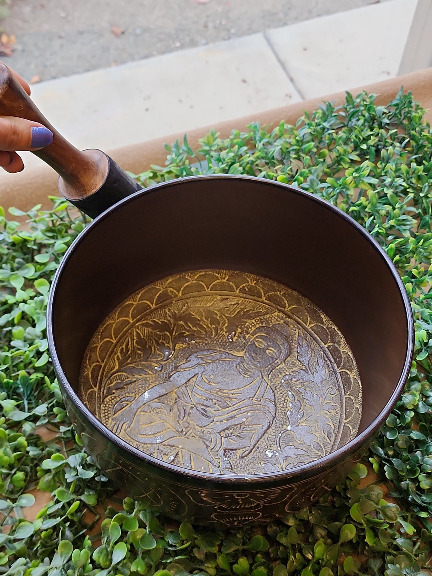 Hand Engraved Singing Bowls