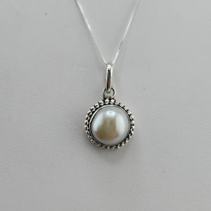S.S. AAA Grade Mabe Pearl Necklaces