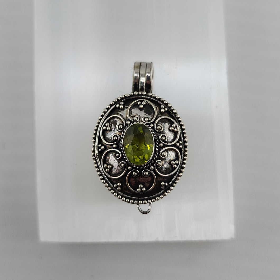 S.S. Faceted Peridot Poison Pendants