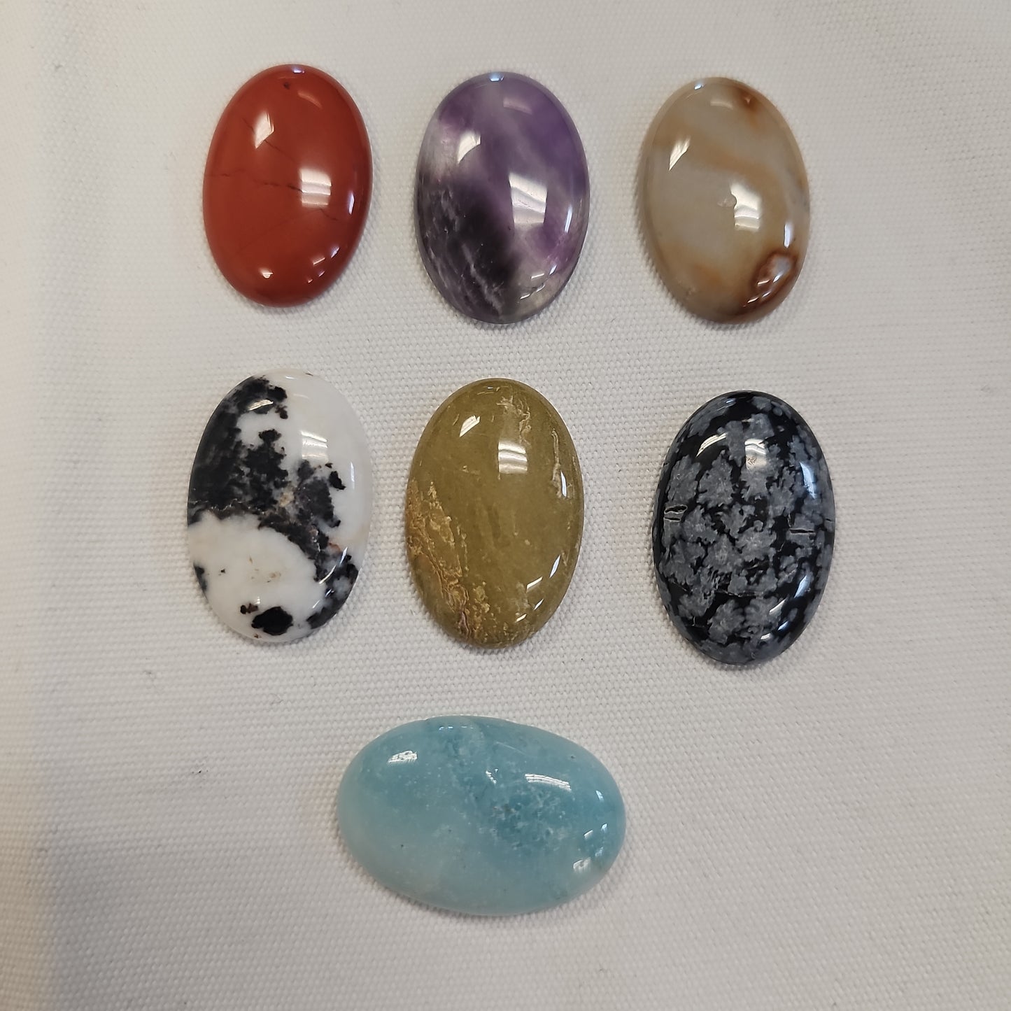 Set of 7  Oval Cabochons 20x30