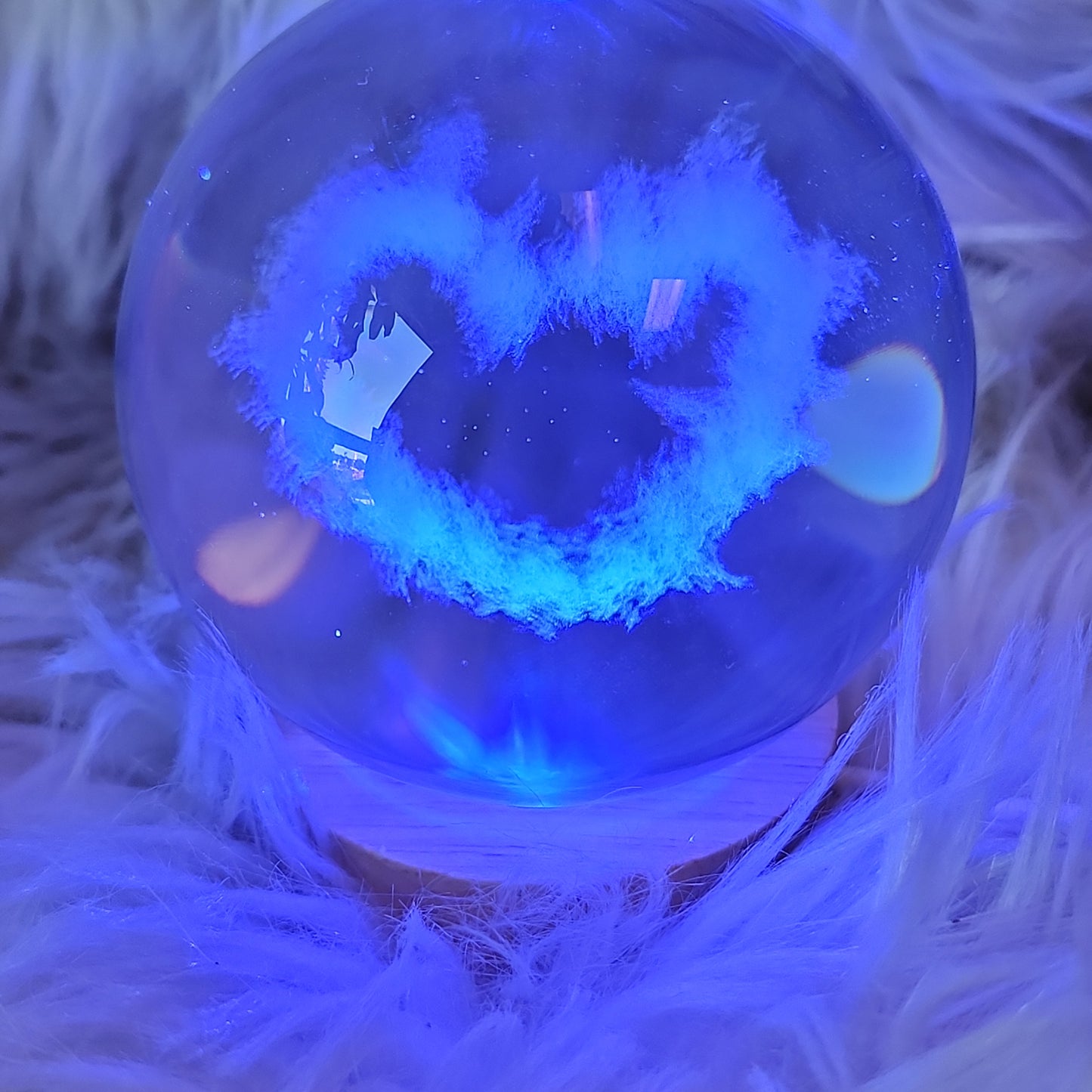 Heart Cloud Glass Spheres with LED Light