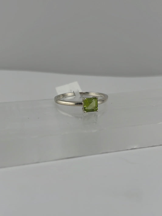 S.S. Peridot Ring