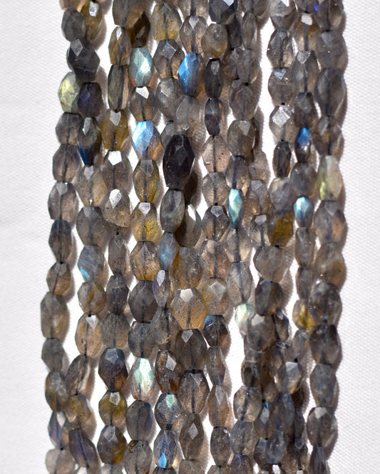 Check out our crystal shop in San Diego with Labradorite beads and findings in sterling silver, gold, and more! 
At Pacific Beads, we carry crystals in a wide variety of forms. Find Labradorite beads, Labradorite geodes, Labradorite carvings, and designer Labradorite jewelry so that you can enjoy its healing properties in the way that best suits you and your lifestyle. The best part? You can shop crystals wholesale, meaning there is always something within your budget!