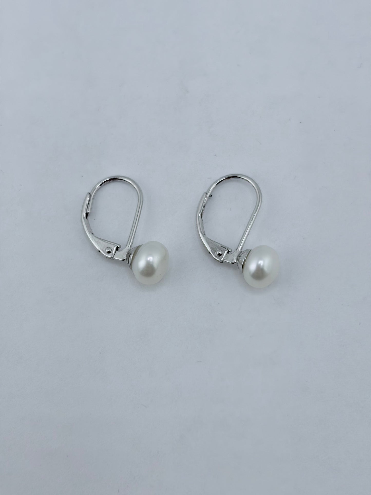 S.S. Pearl Leverback Earrings