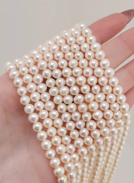AAA Grade Freshwater Pearls