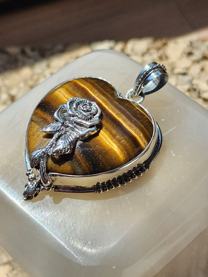 S.S. Shlomo AAA Tiger Eye Heart Pendant