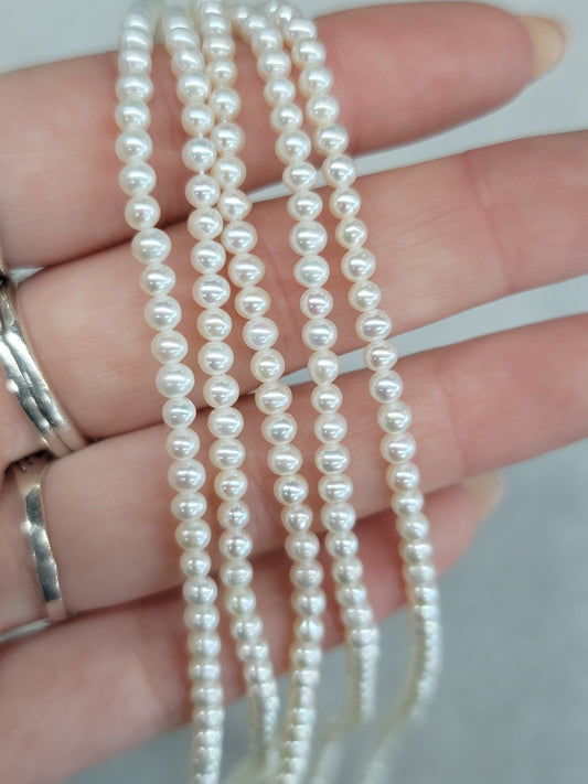 Round Akoya Pearls