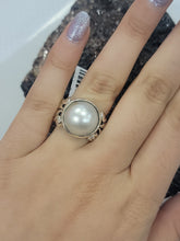 Load image into Gallery viewer, S.S. Mabe Pearl Rings

