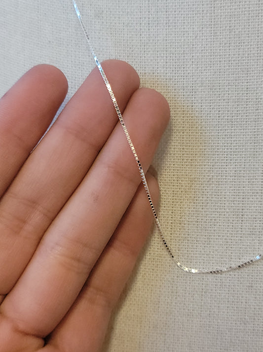 Sterling silver adjustable box chains available at wholesale and retail prices, only at our crystal shop in San Diego!