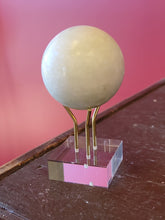 Load image into Gallery viewer, Acrylic Golden Crystal Stands 1.5&quot;
