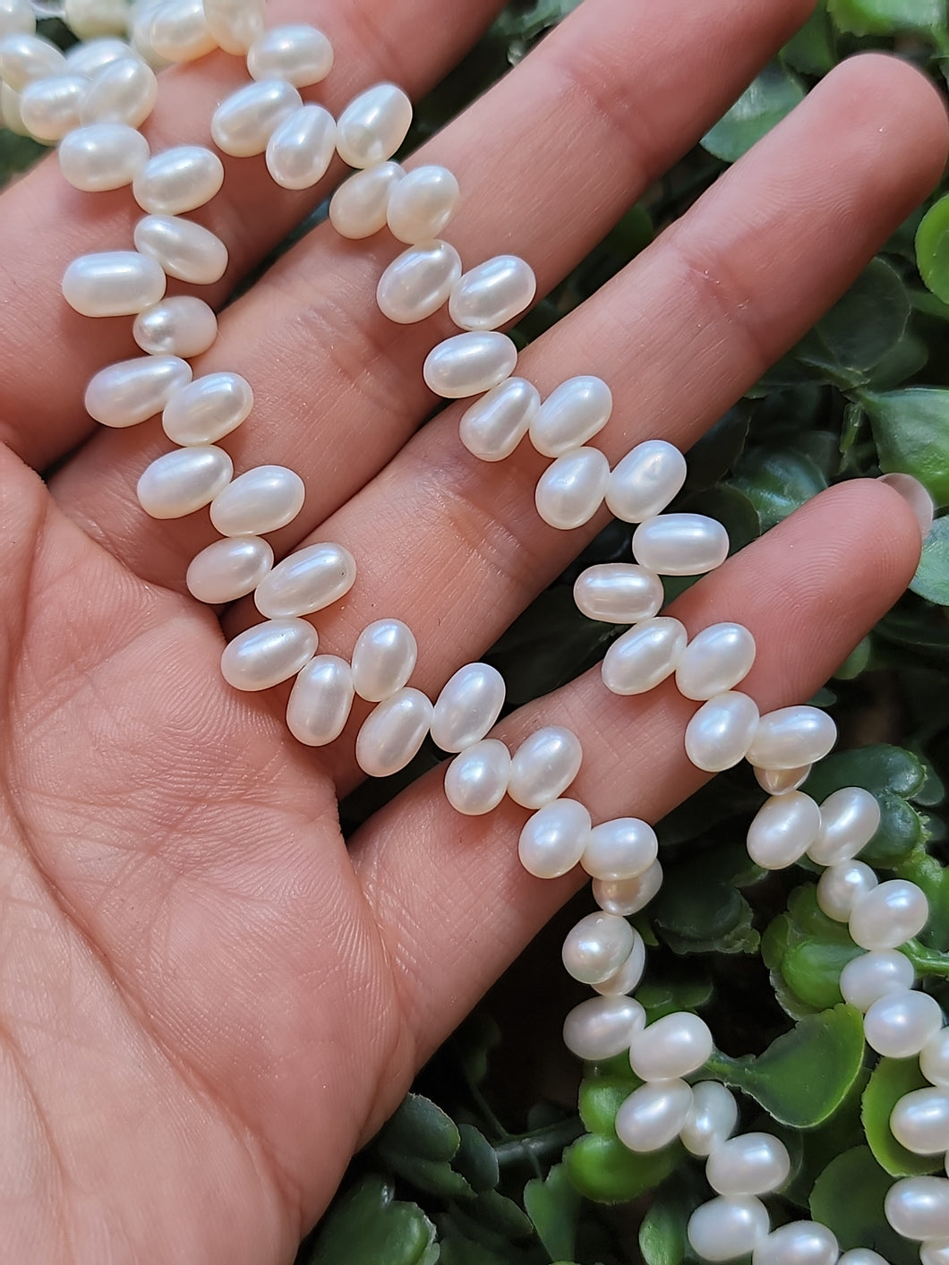 AAA Grade White Dancing Pearl Beads