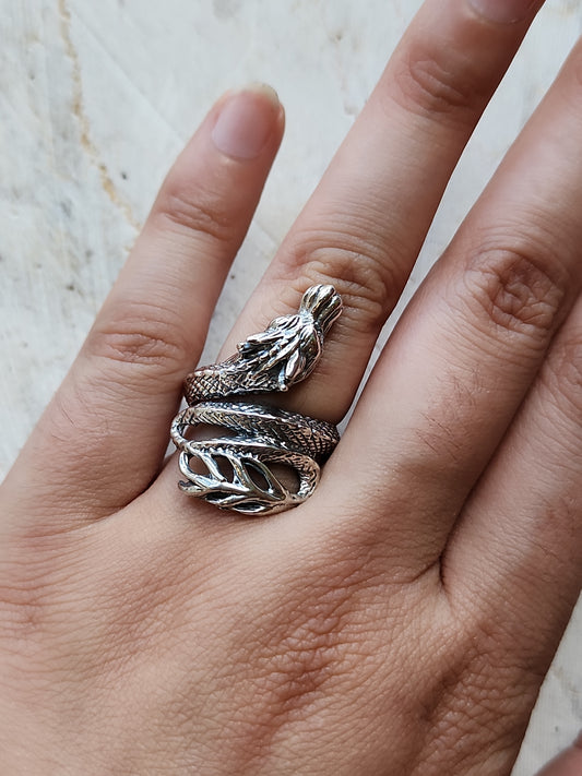 S.S. Adjustable Dragon Coiled Rings