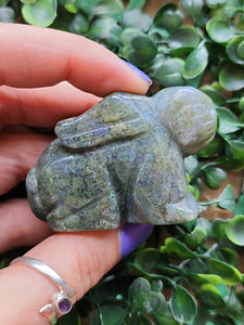 Moss Agate Rabbit Figurines