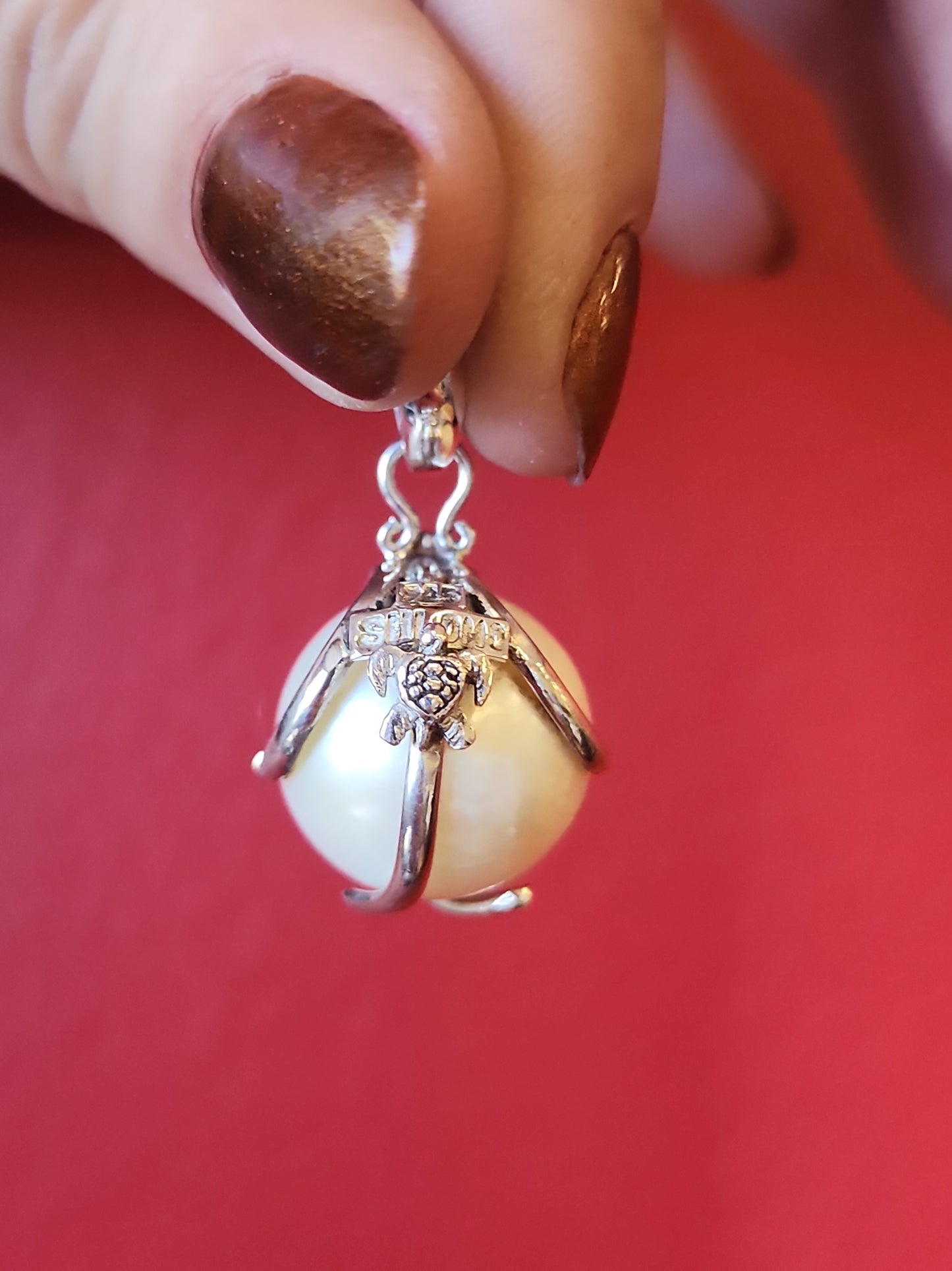 S.S. Shlomo AAA Grade Pearl Pendants